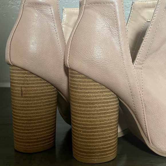 Pink Booties - Picture 3 of 4